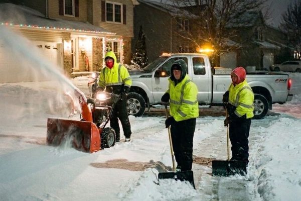 Crew_clearing_snow_from_property_202608311109